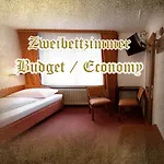Burg-hotel &