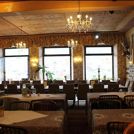 Burg-hotel & 3* Cochem