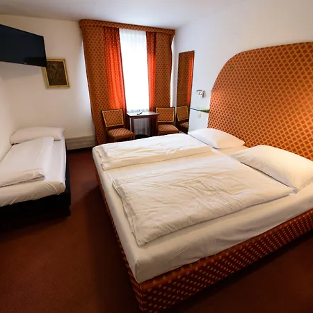 Burg-hotel & Otel